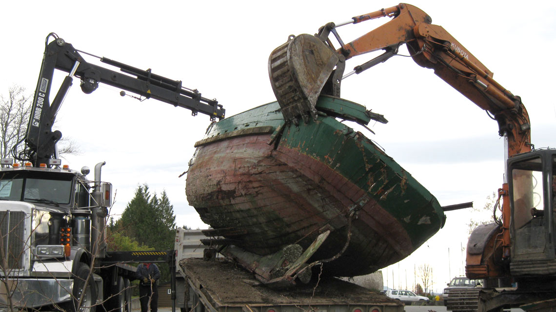 derelict vessel removal